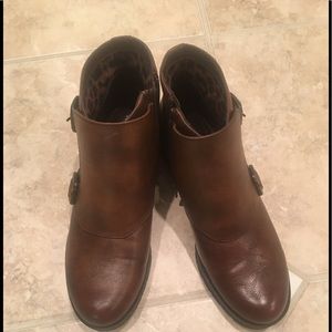 Naturalizer Brown Booties size 8.5